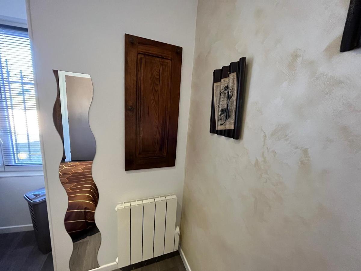 Chambres D'Hotes A La Forge Du Coglais La Selle-en-Cogles Eksteriør bilde