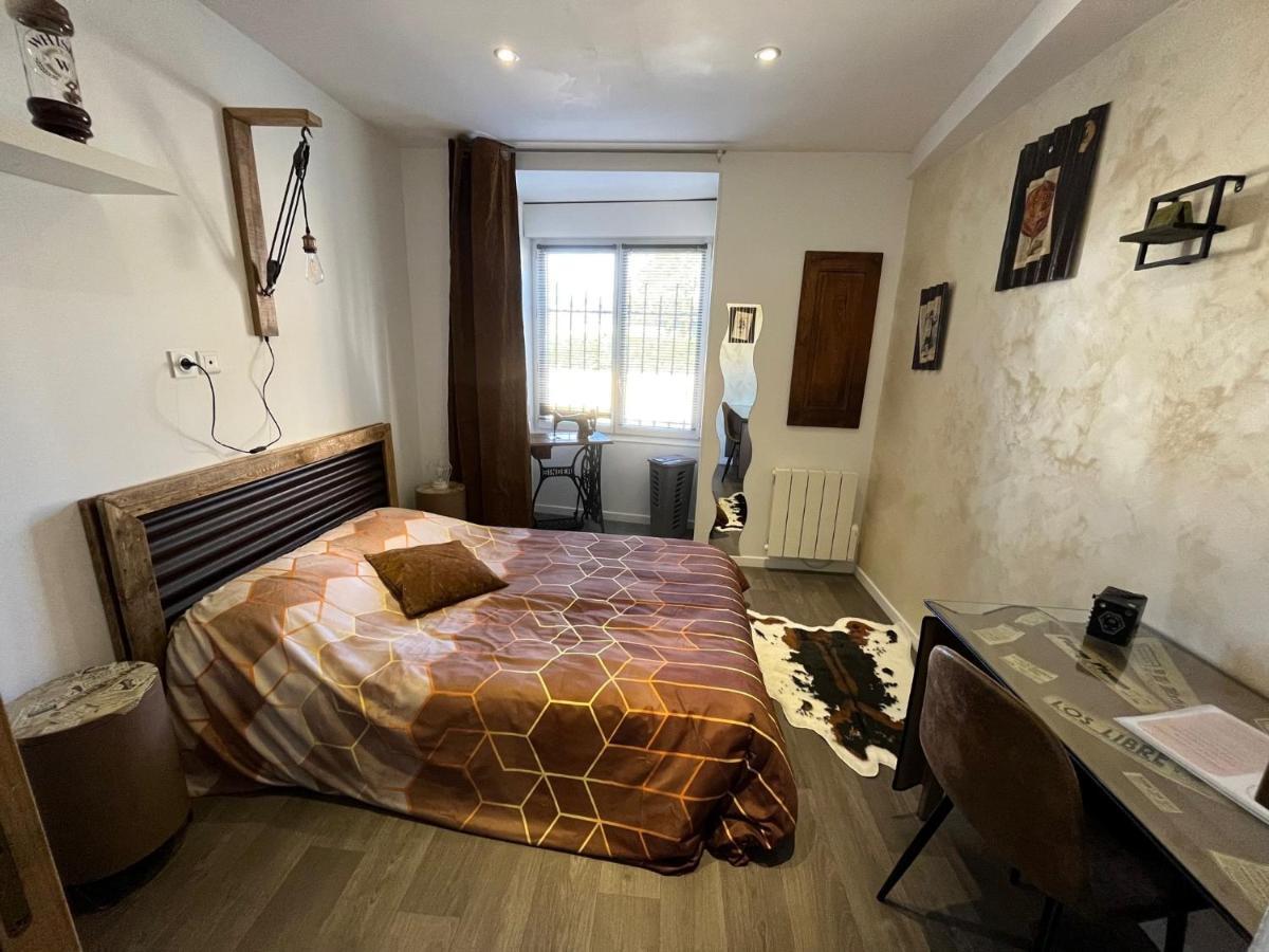Chambres D'Hotes A La Forge Du Coglais La Selle-en-Cogles Eksteriør bilde